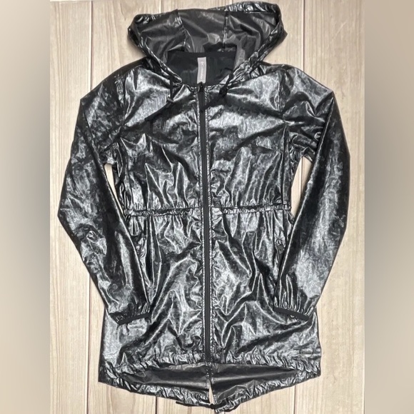 Columbia Women’s Size Small Avenue Hooded Windbreaker Jacket Omni-Wind Mosaic - Picture 1 of 6